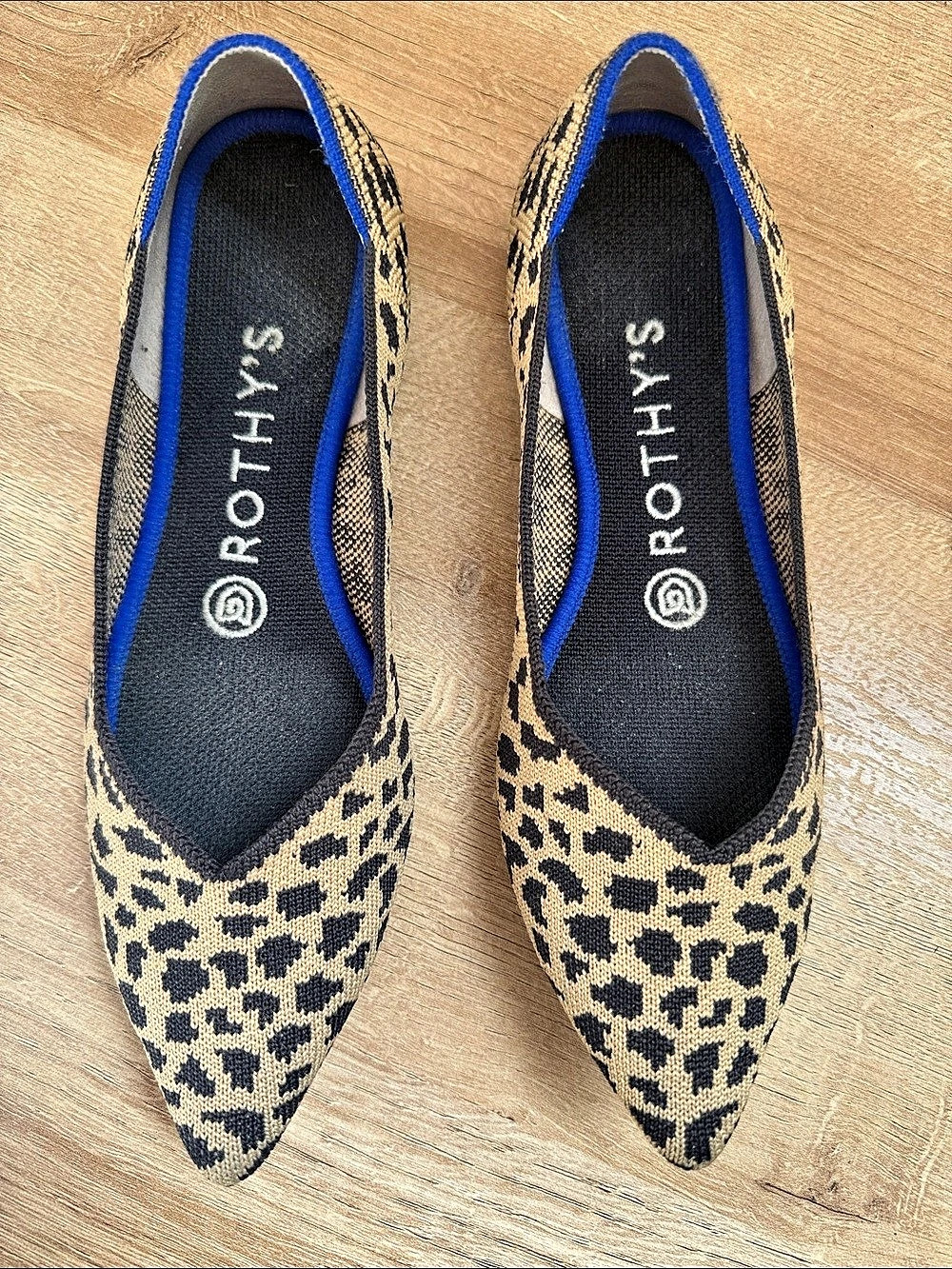 Rothy’s The Point Big Cat Leopard Flats Blue Trim Size 7